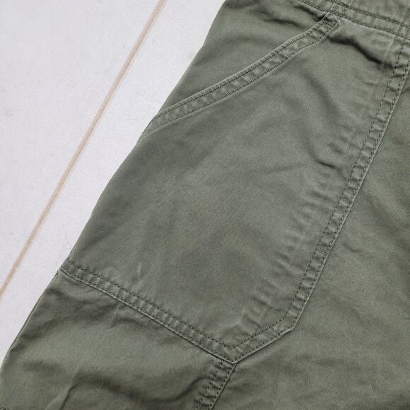 Abercrombie and Fitch high rise green cargo straight leg military pants utility - Picture 4 of 9
